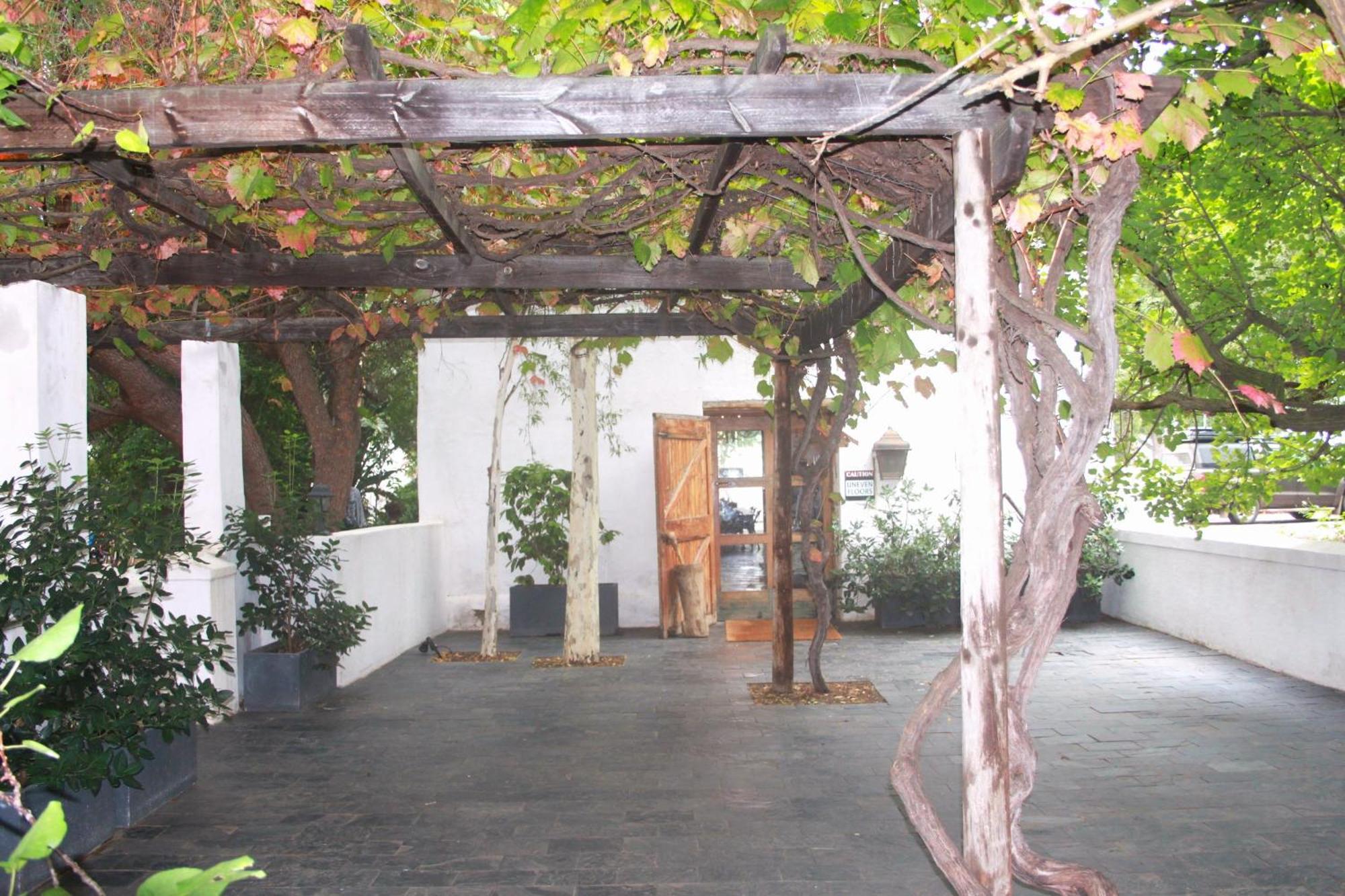 The Barn On 62 - Cottages 蒙塔古 外观 照片